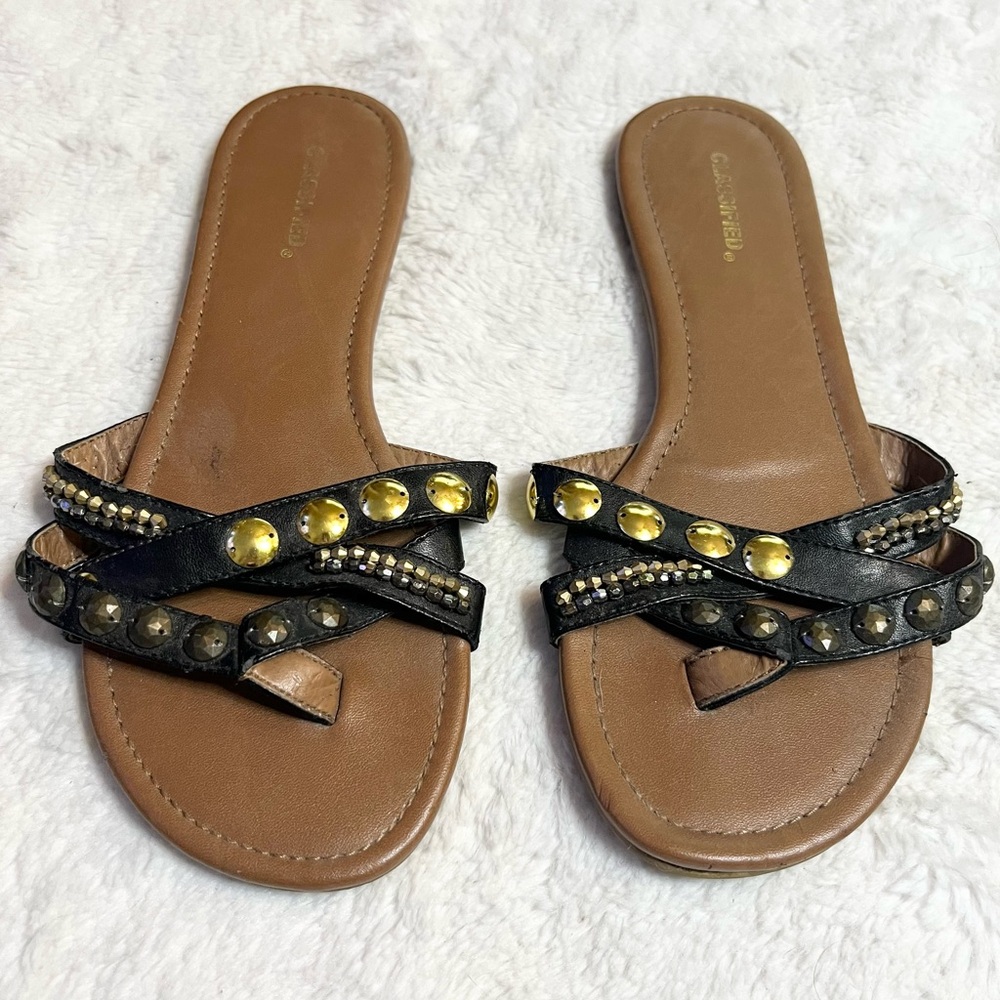 Classified Black & Gold Studded Faux Leather Flat Sandals Size 7